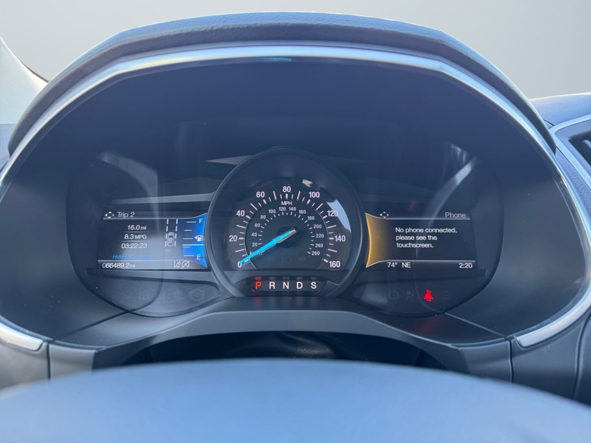 2019 Ford Edge Titanium photo 12