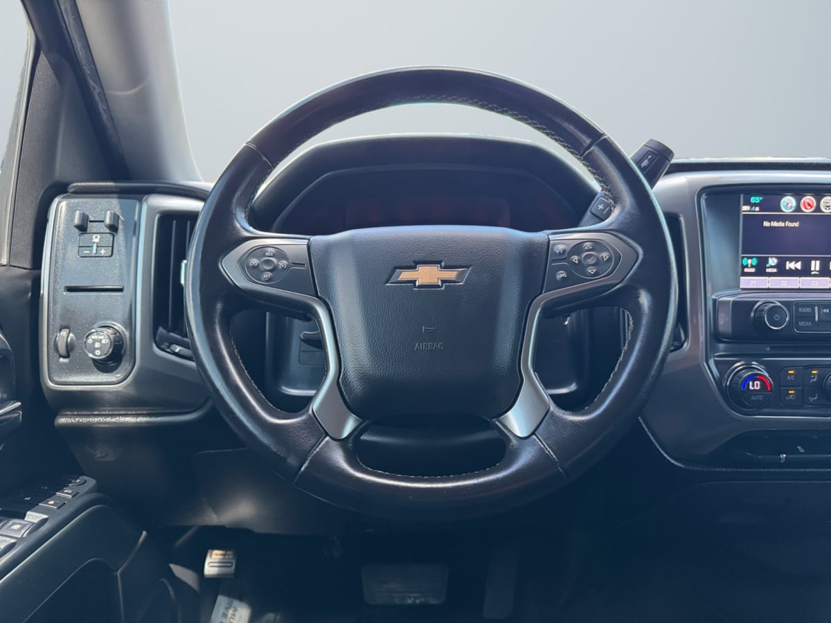 2018 Chevrolet Silverado 1500 LT photo 11