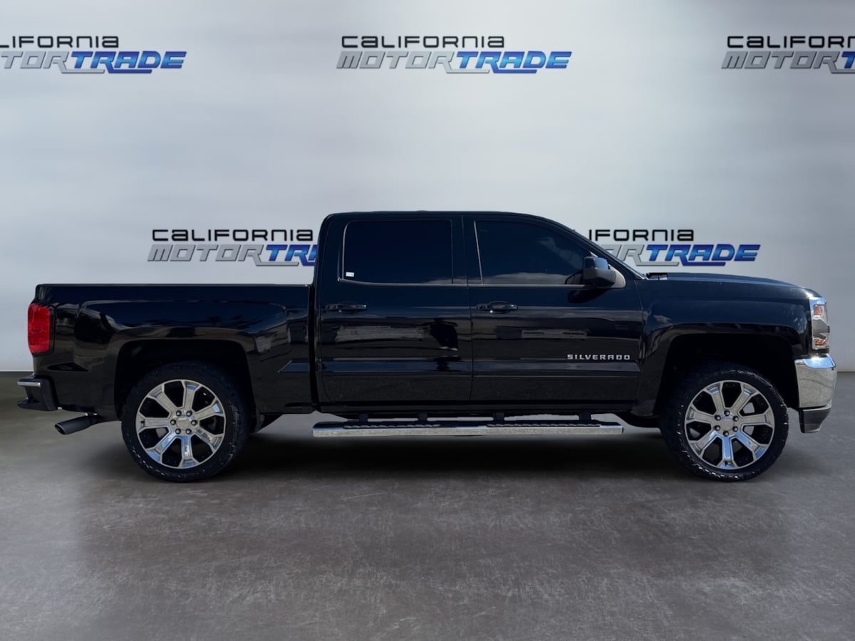2018 Chevrolet Silverado 1500 LT photo 4