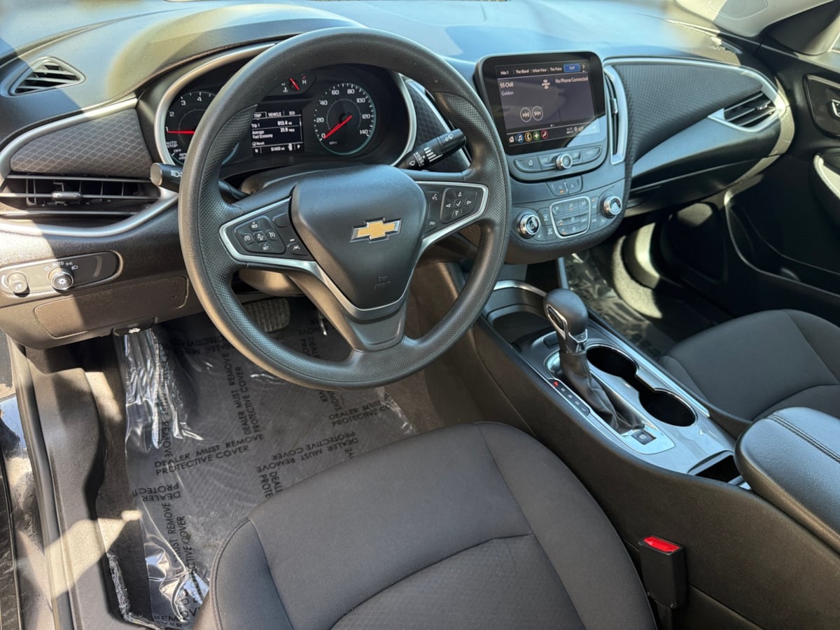 2023 Chevrolet Malibu 1LT photo 13