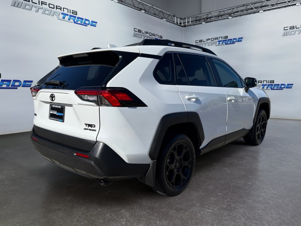 2023 Toyota RAV4 TRD photo 5