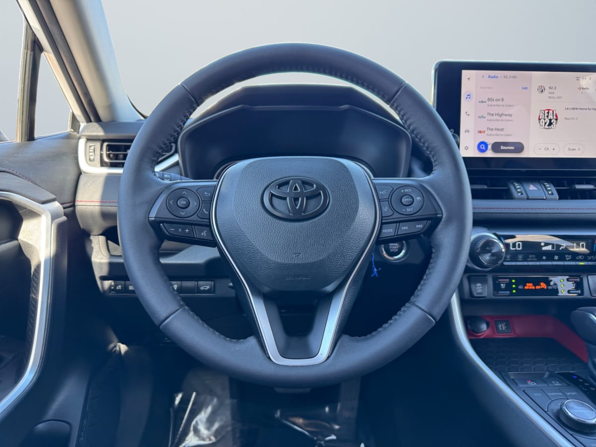 2023 Toyota RAV4 TRD photo 11