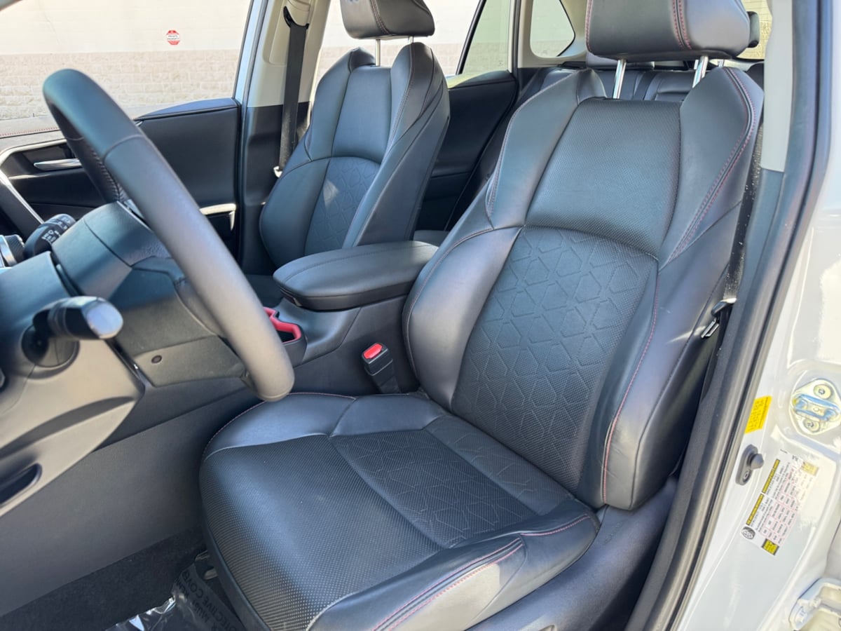 2023 Toyota RAV4 TRD photo 17
