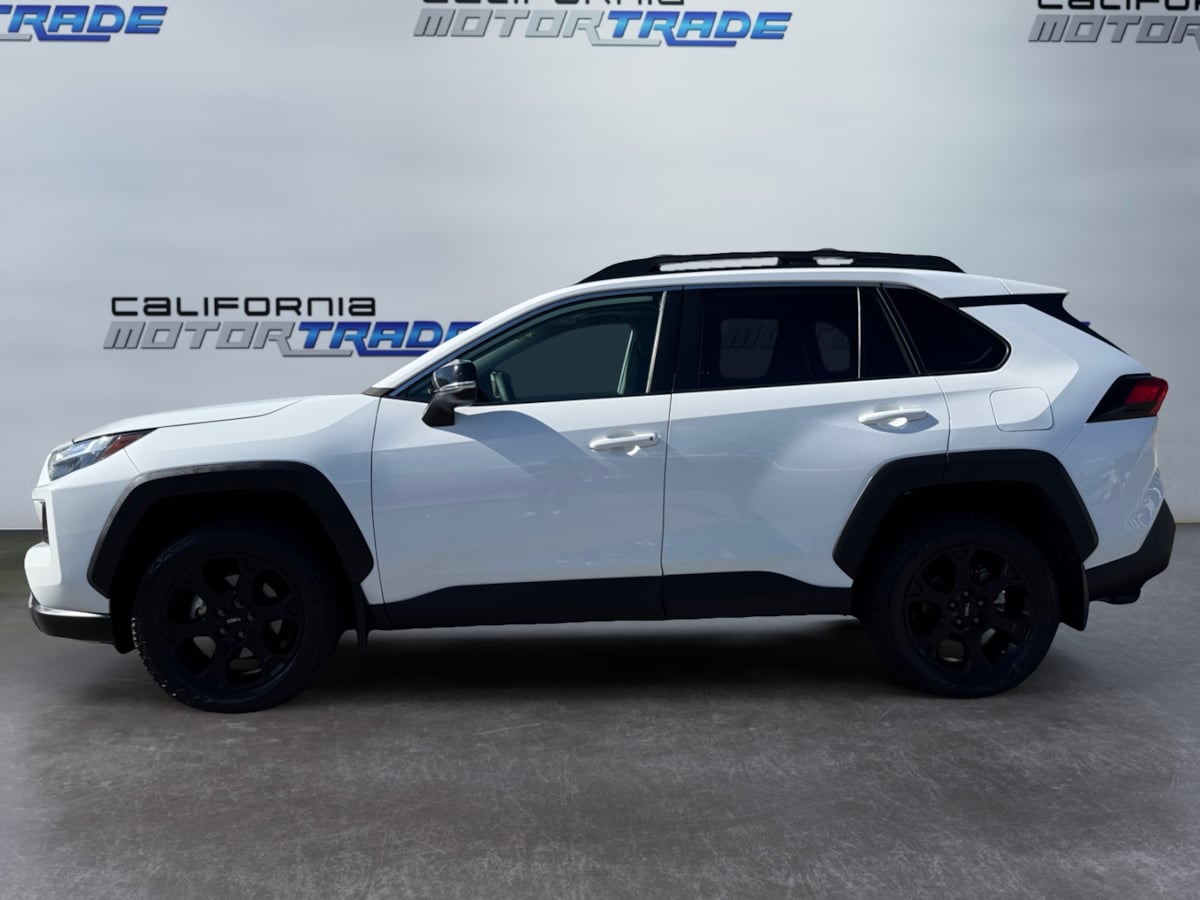2023 Toyota RAV4 TRD photo 8