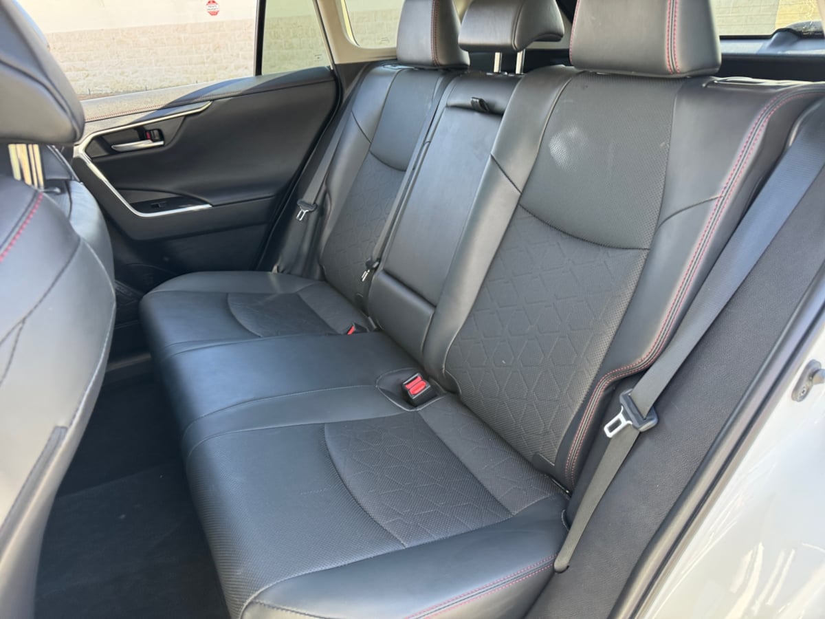 2023 Toyota RAV4 TRD photo 18