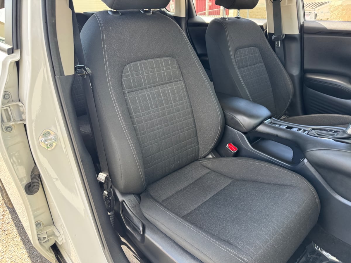 2023 Honda HR-V LX photo 19