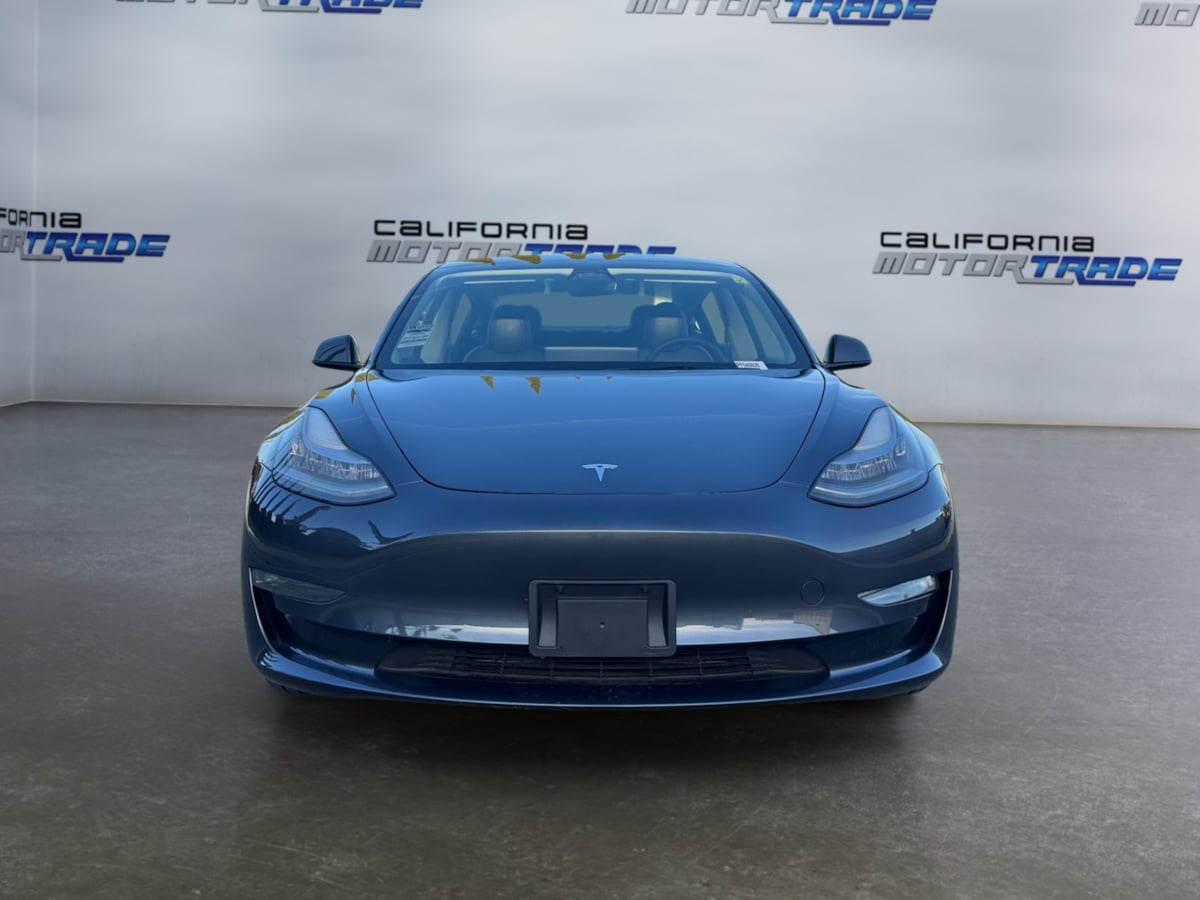 2023 Tesla Model 3 Premium photo 2