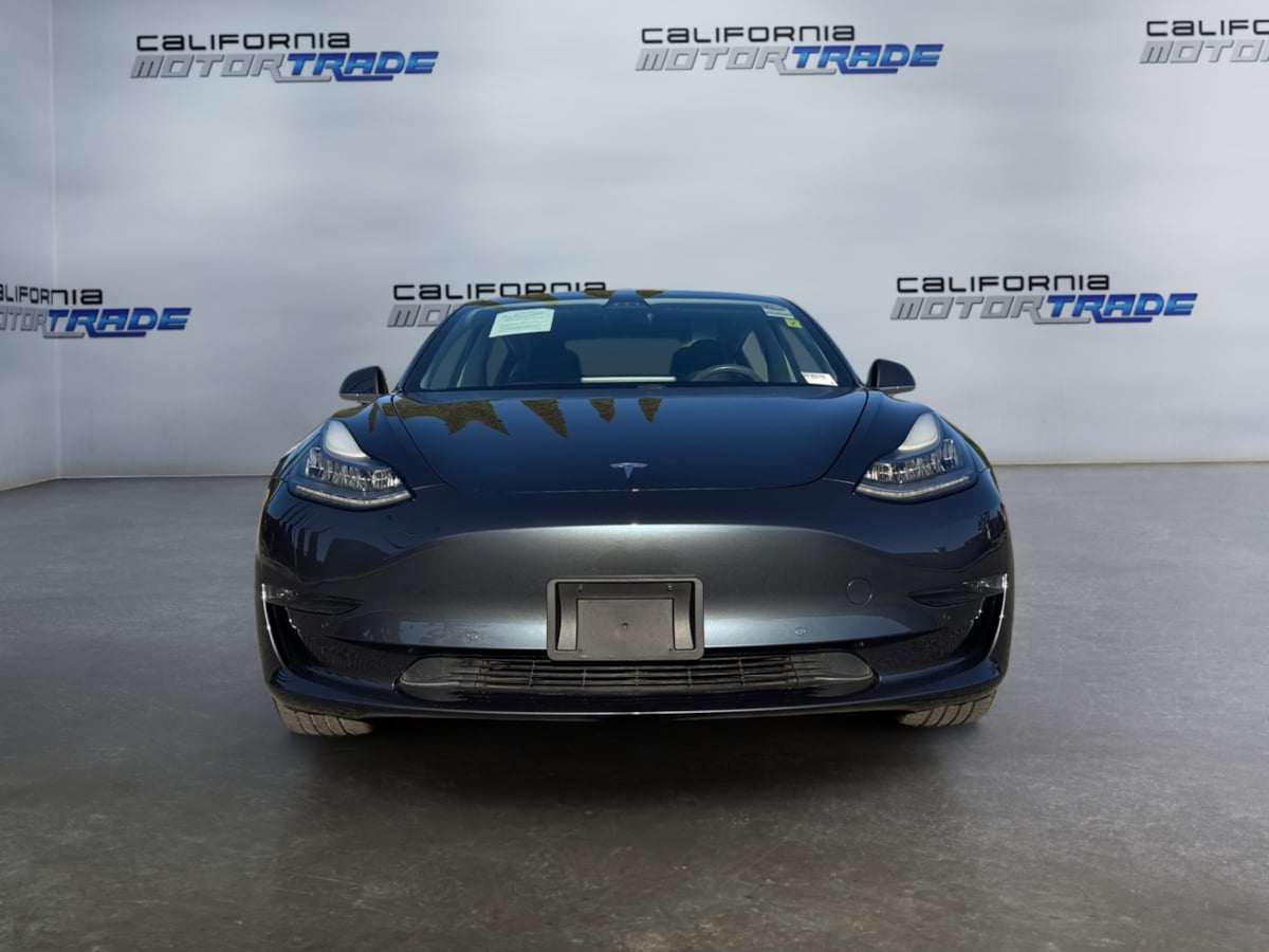 2017 Tesla Model 3 photo 2