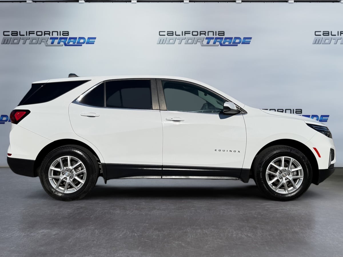 2023 Chevrolet Equinox LT photo 4