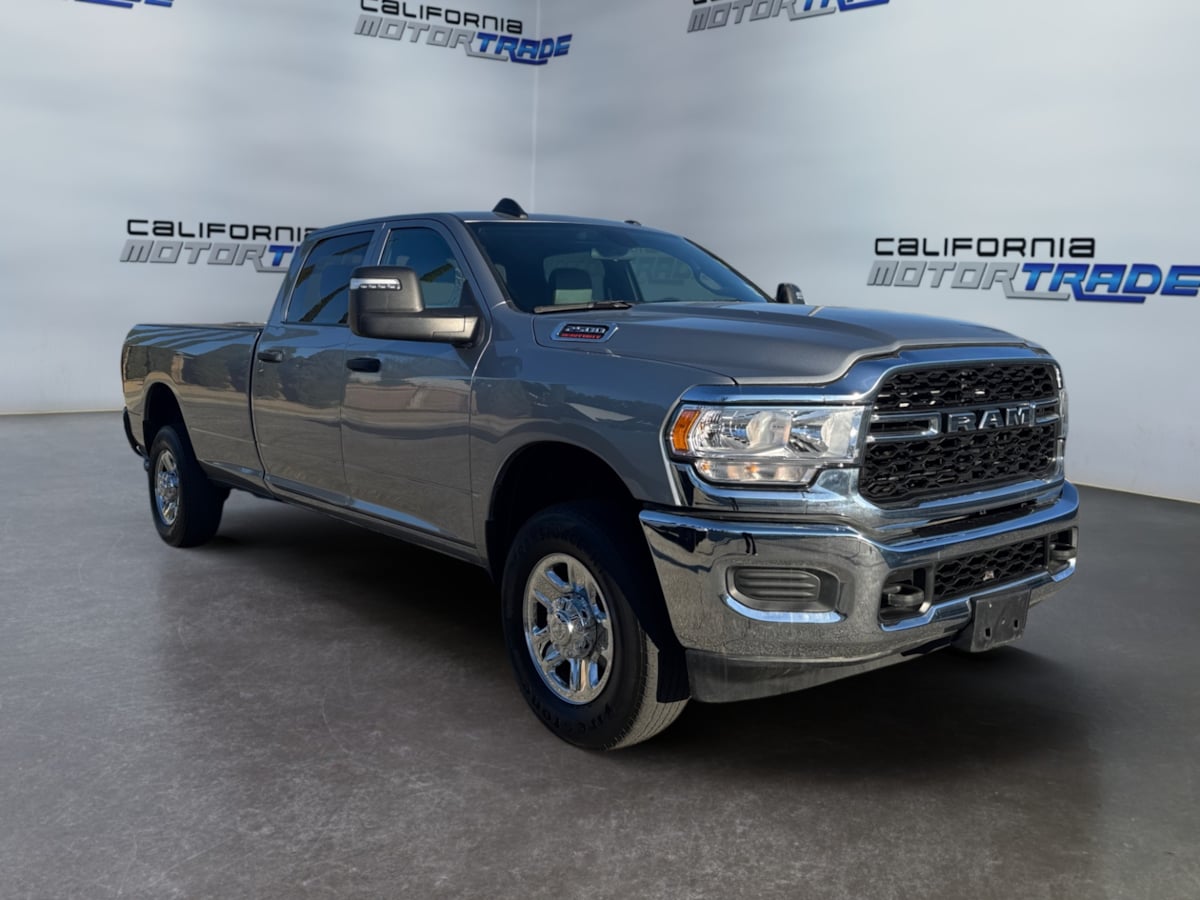 2024 Ram 2500 Tradesman photo 2