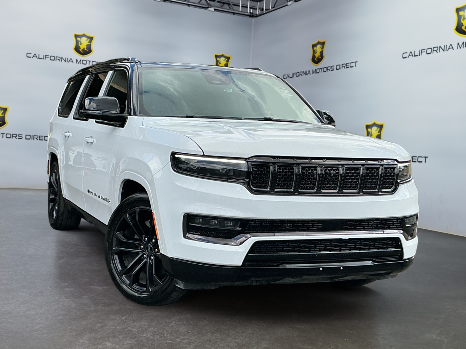 2024 Jeep Grand Wagoneer L II photo 3