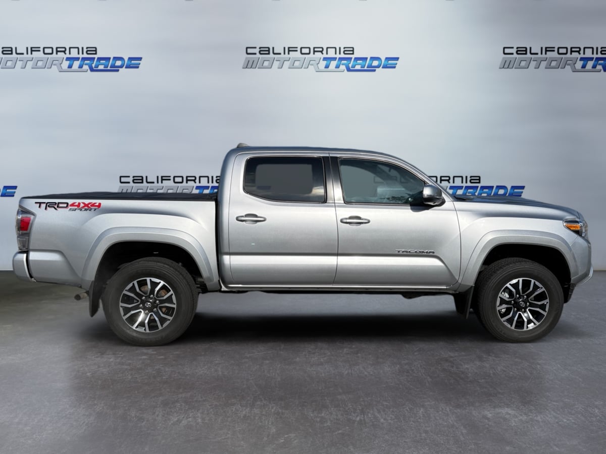 2023 Toyota Tacoma TRD Sport 4x4 photo 4