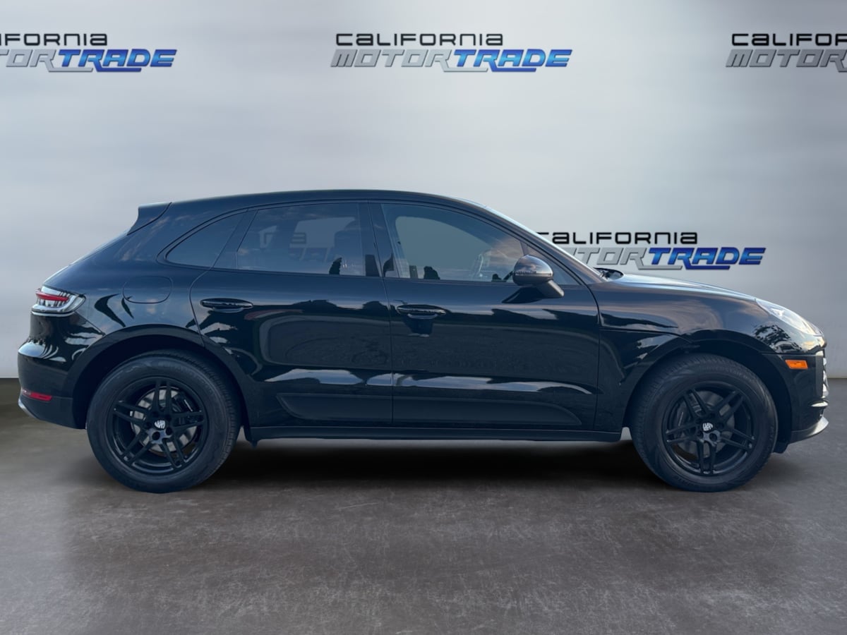 2020 Porsche Macan photo 4