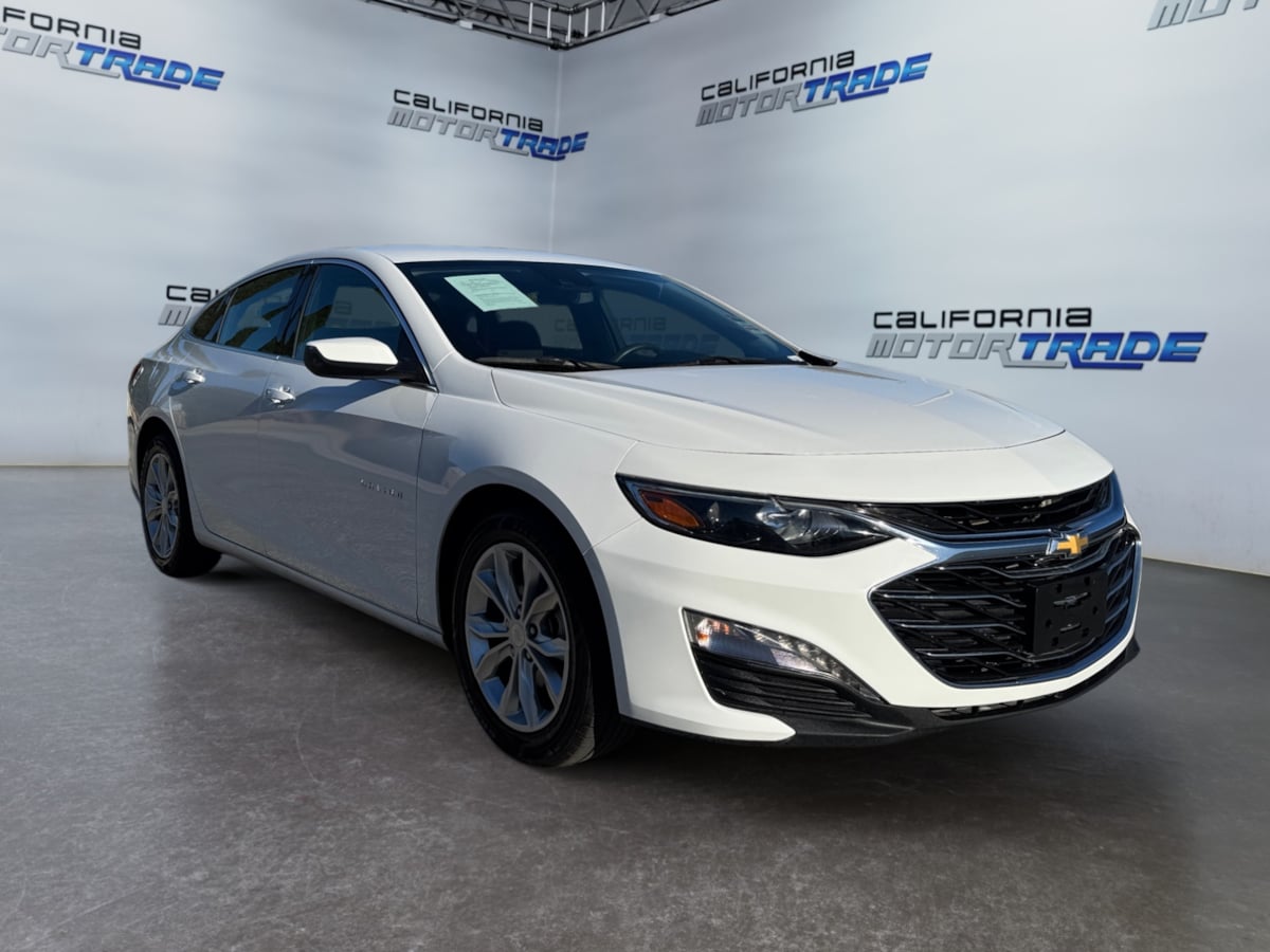 2023 Chevrolet Malibu 1LT photo 3