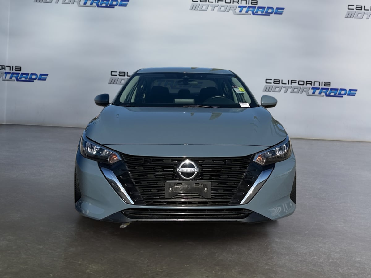 2024 Nissan Sentra SV photo 2