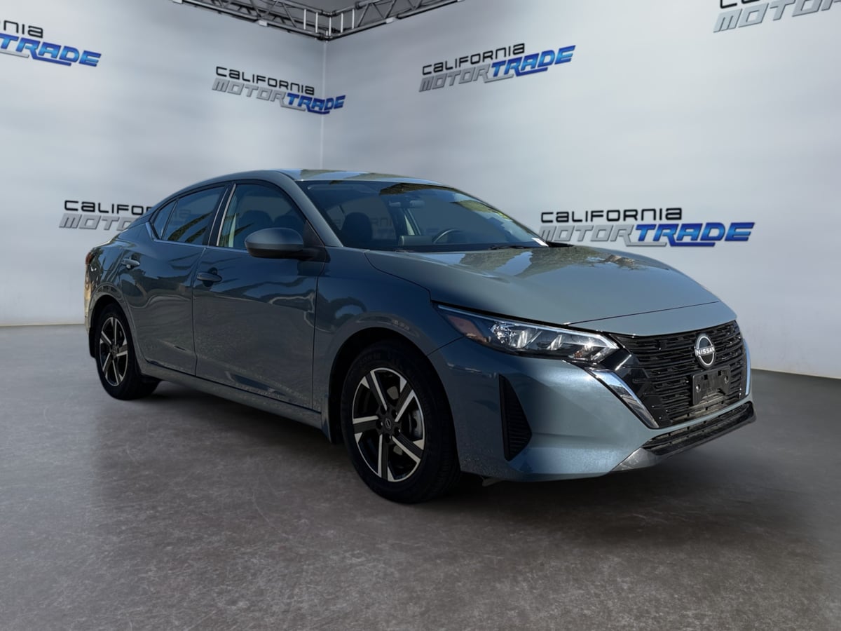 2024 Nissan Sentra SV photo 3