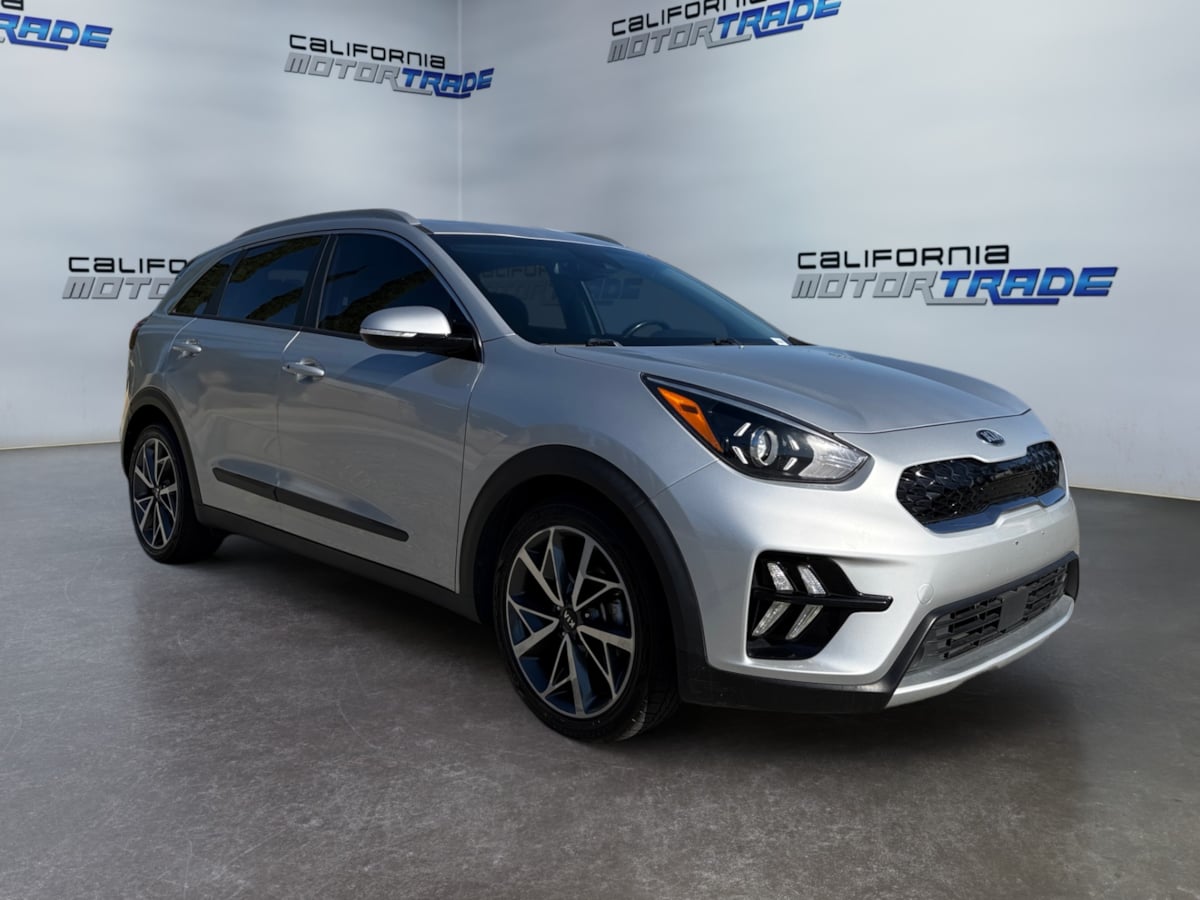 2020 Kia Niro Touring photo 3