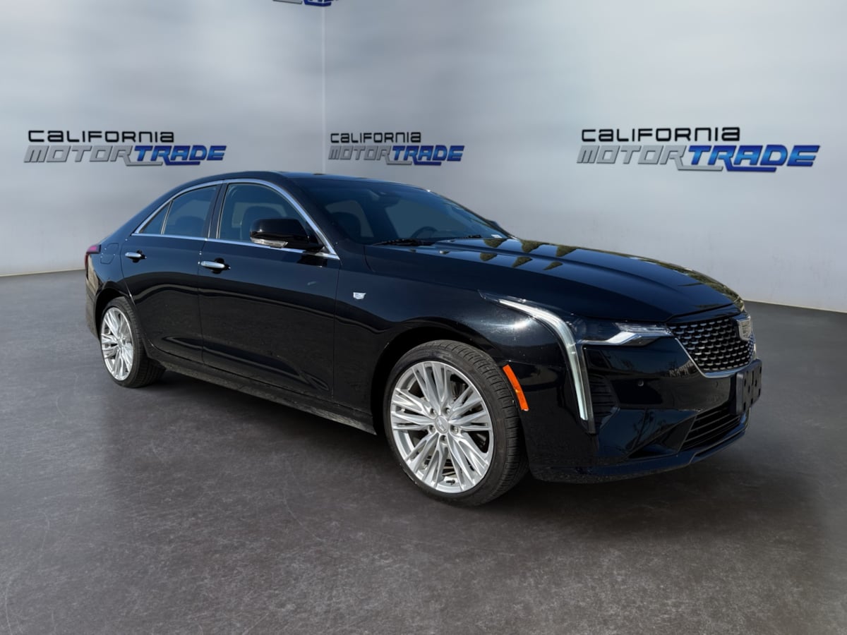 2023 Cadillac CT4 Premium Luxury photo 3
