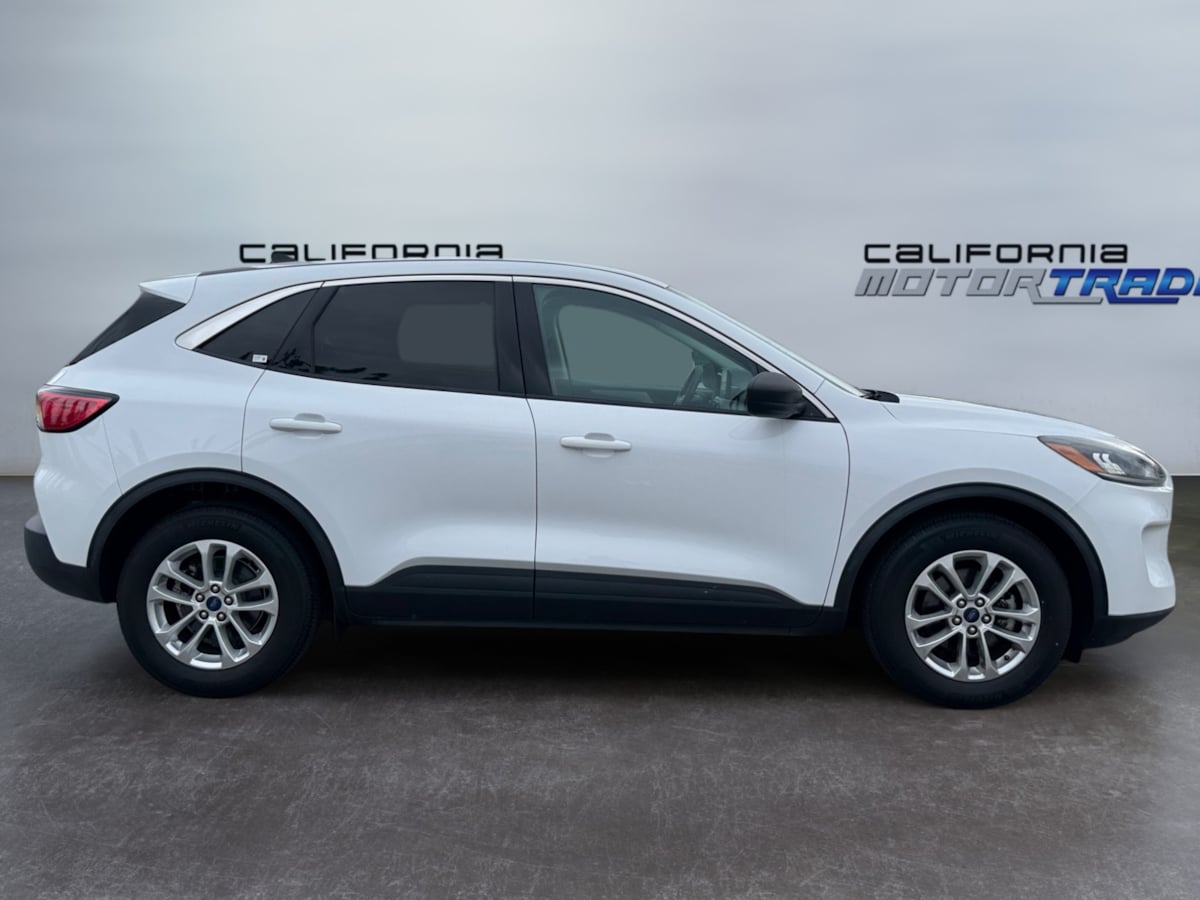 2022 Ford Escape SE - Photo 4