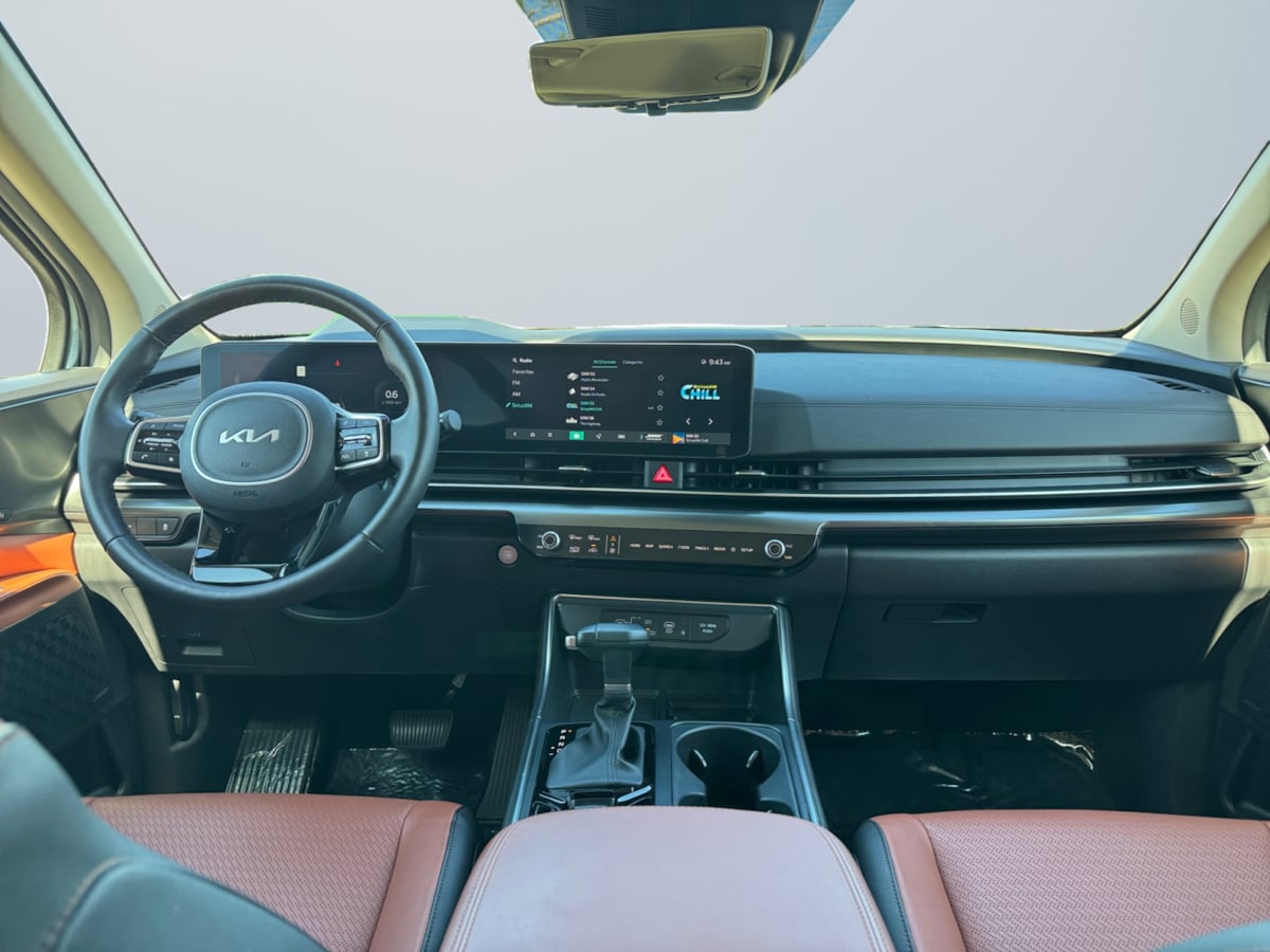 2025 Kia Carnival SX Prestige - Photo 10