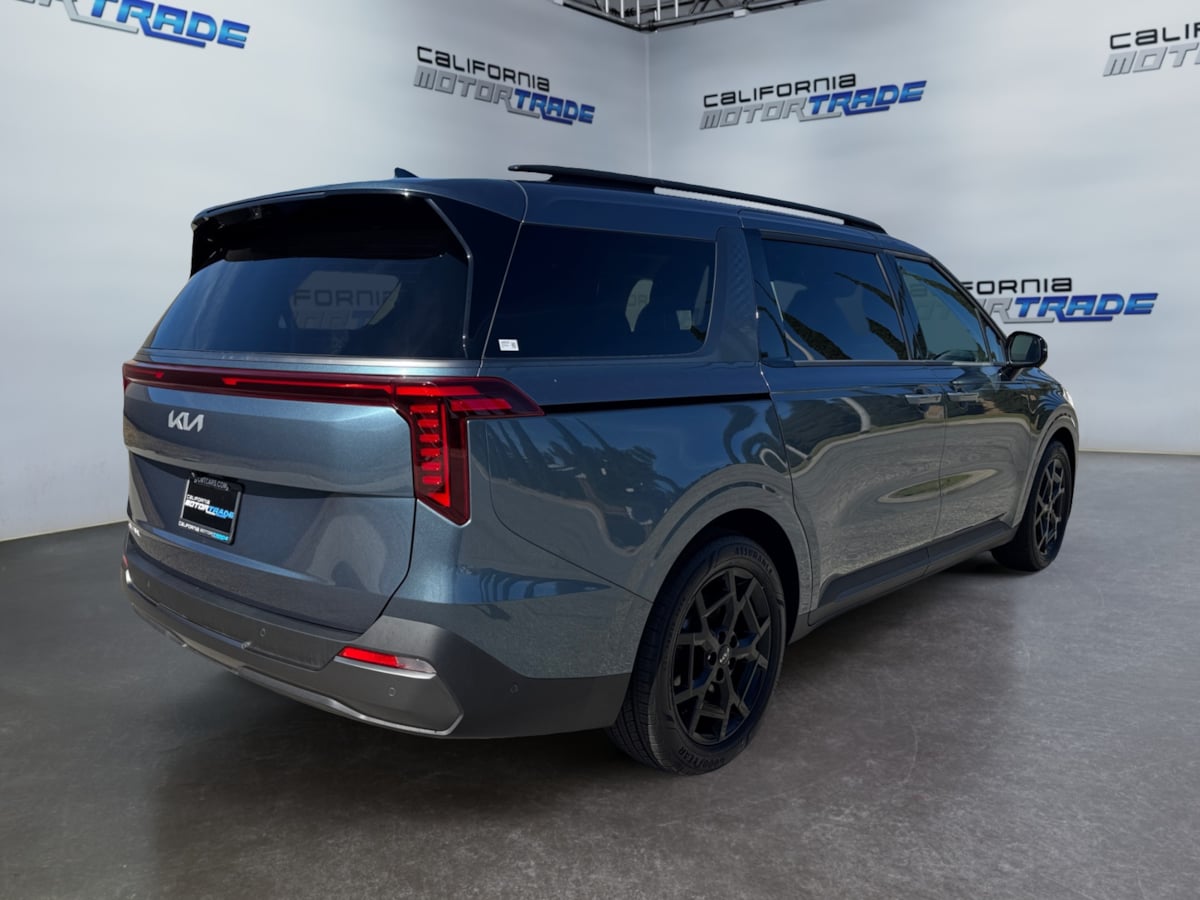 2025 Kia Carnival SX Prestige - Photo 5