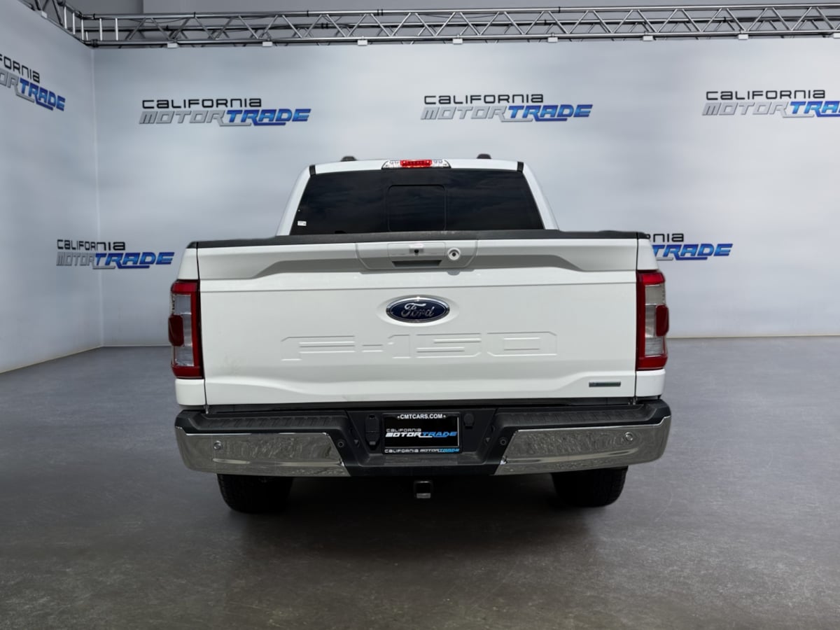 View vehicle photo 6