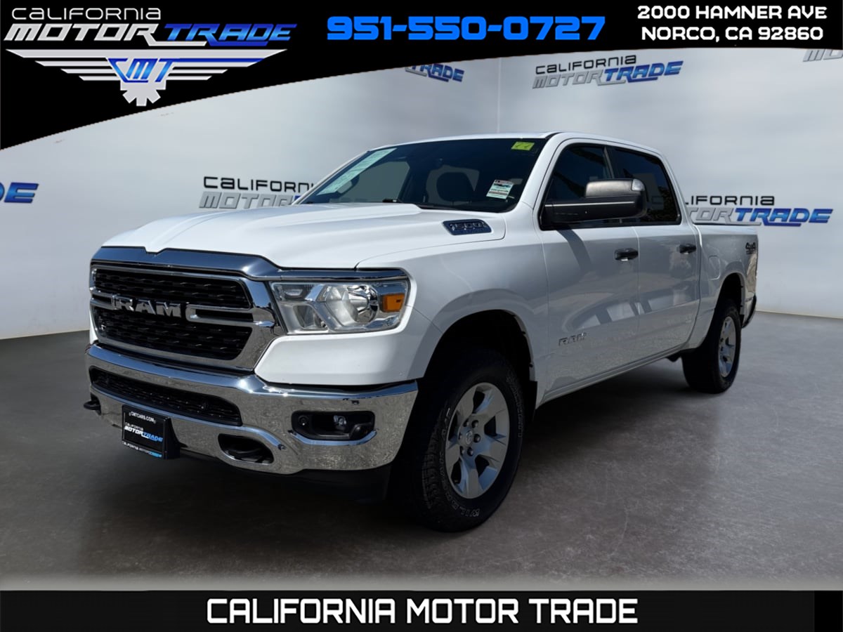 2024 RAM 1500 Big Horn/Lone Star 4x4 Crew Cab 5'7's photo