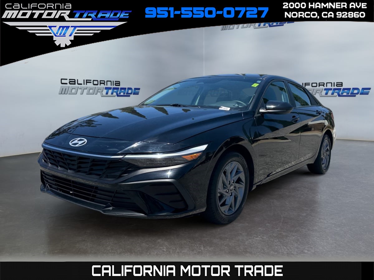 2024 Hyundai Elantra 1.6 HEV Blue's photo