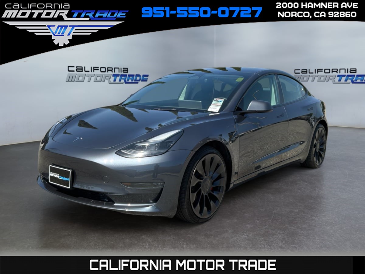 2023 Tesla Model 3 Performance's photo