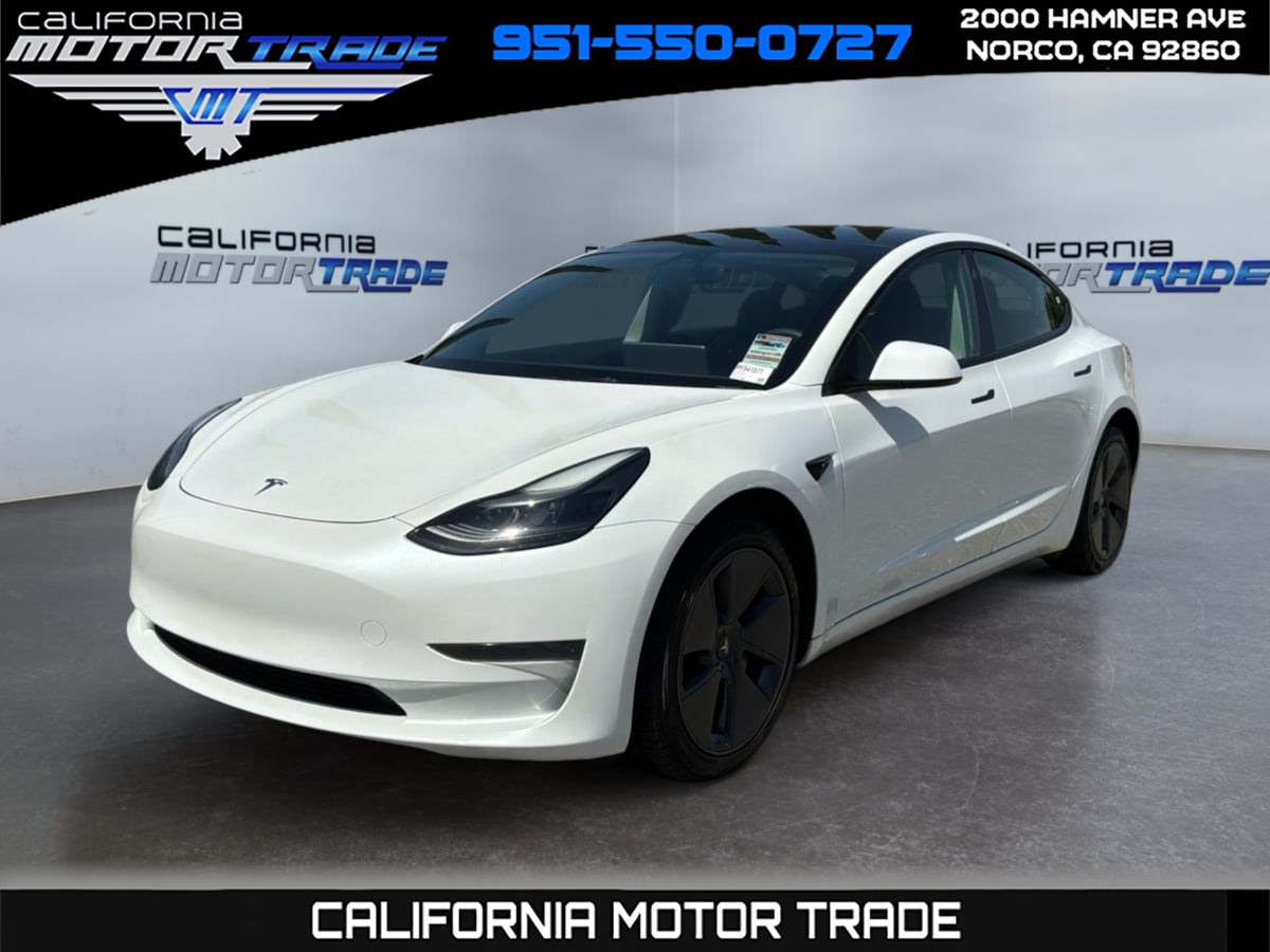 2023 Tesla Model 3 -'s photo