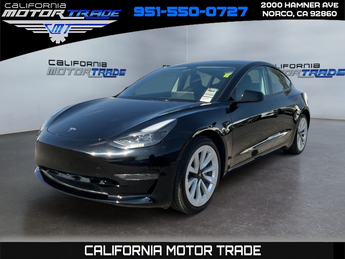2023 Tesla Model 3 -'s photo