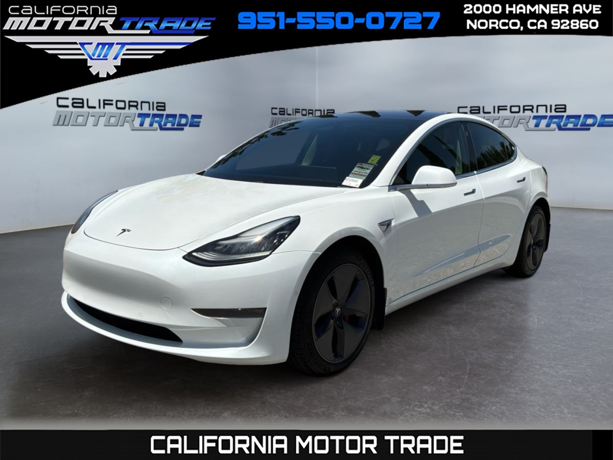 2019 Tesla Model 3 Rear-Wheel Drive Mid Range's photo