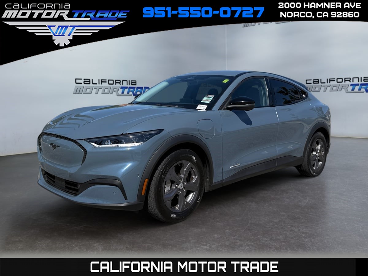 2023 Ford Mustang-Mach-e Select's photo