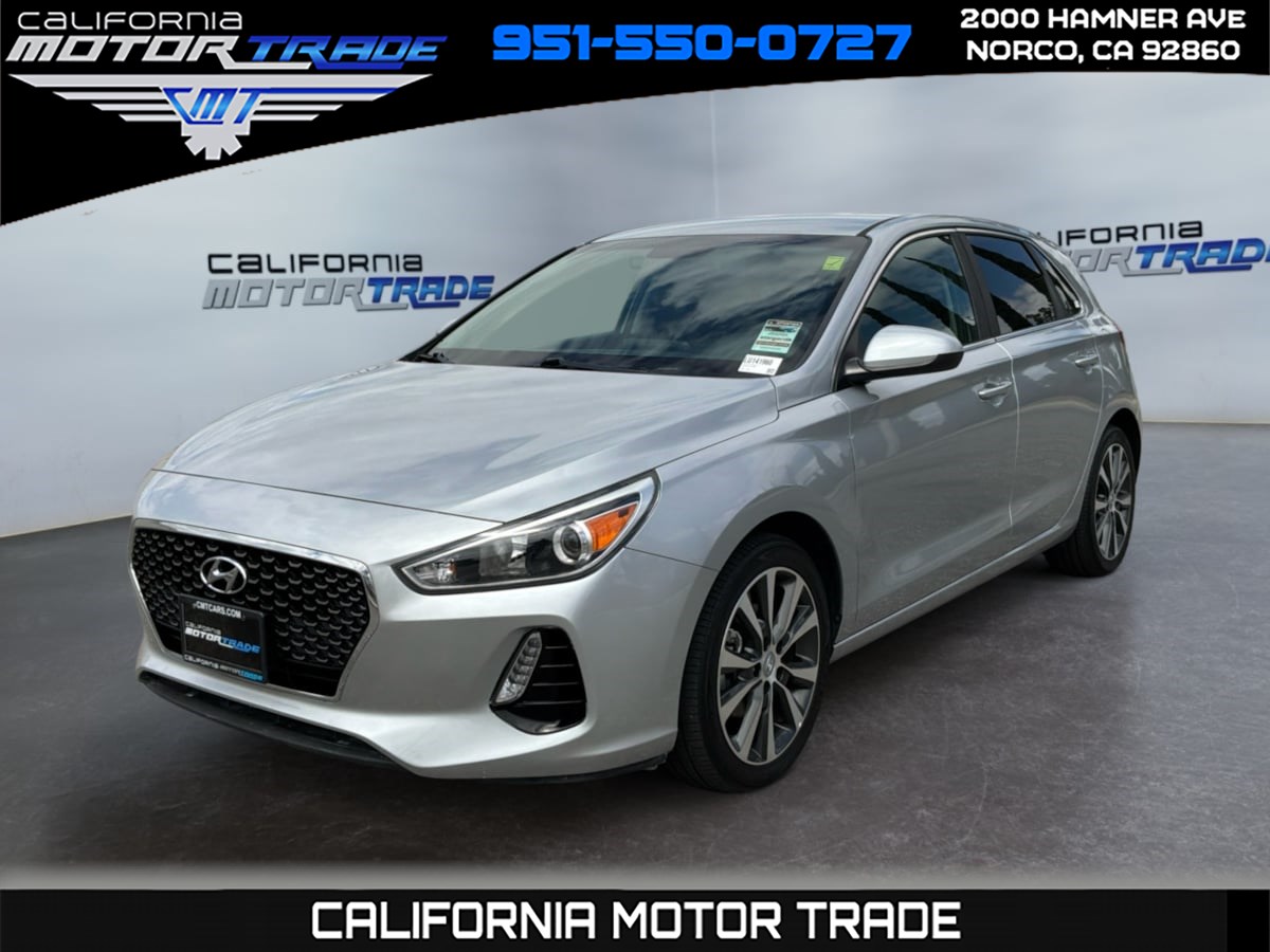 2020 Hyundai Elantra GT GT Auto's photo