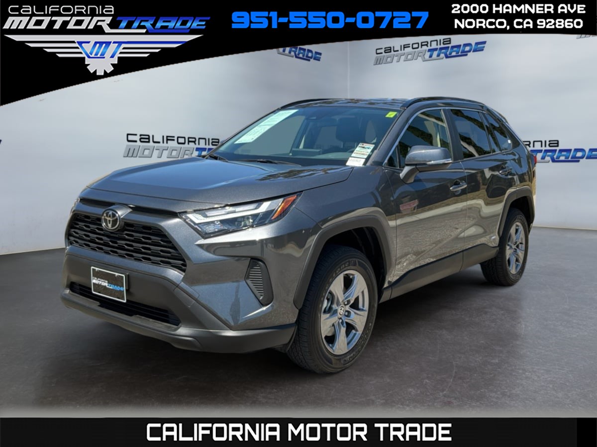 2025 Toyota RAV4 Hybrid XLE AWD's photo