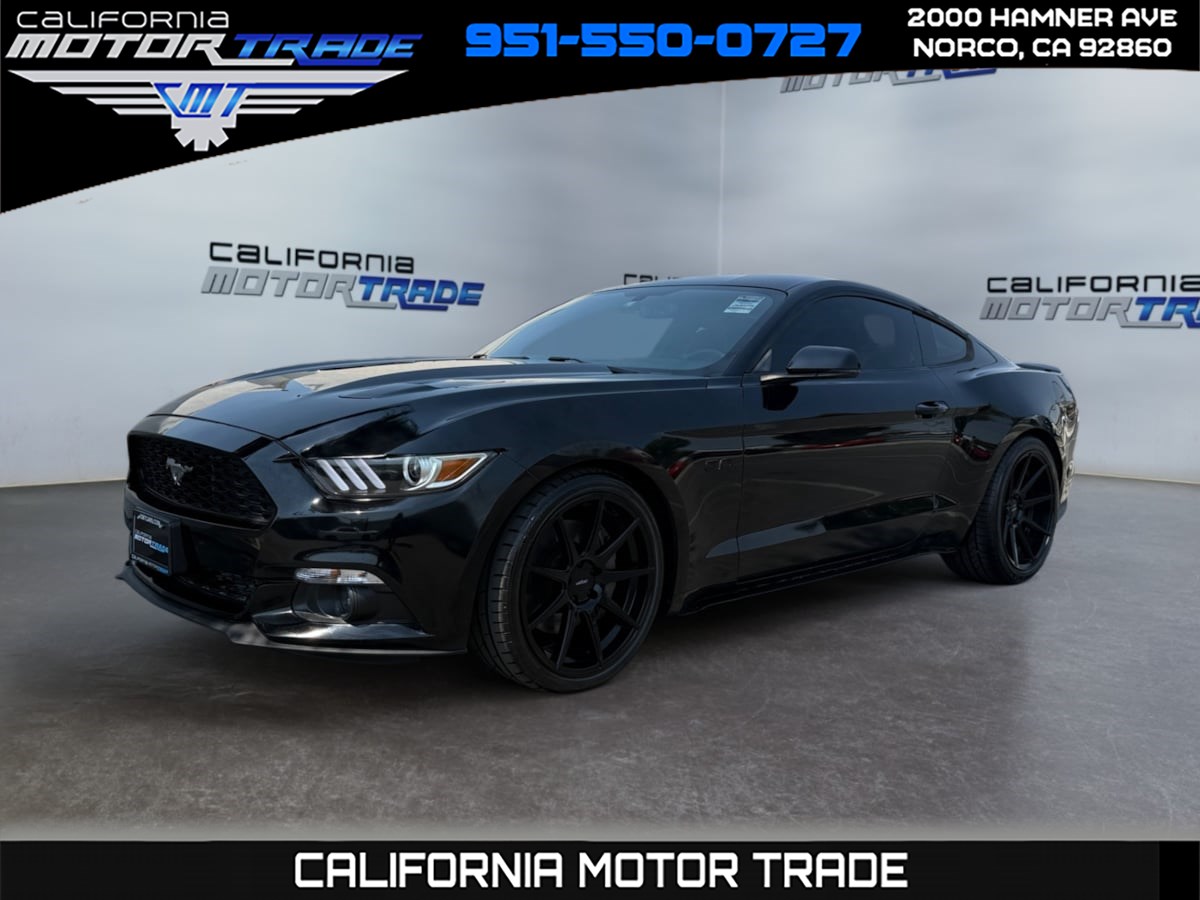 2017 Ford Mustang GT Coupe Premium's photo