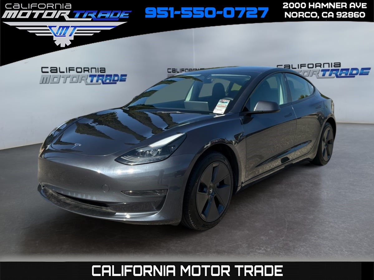 2023 Tesla Model 3 -'s photo