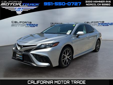 2024 Toyota Camry SE