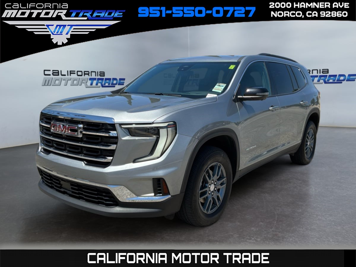 2025 GMC Acadia Elevation FWD's photo