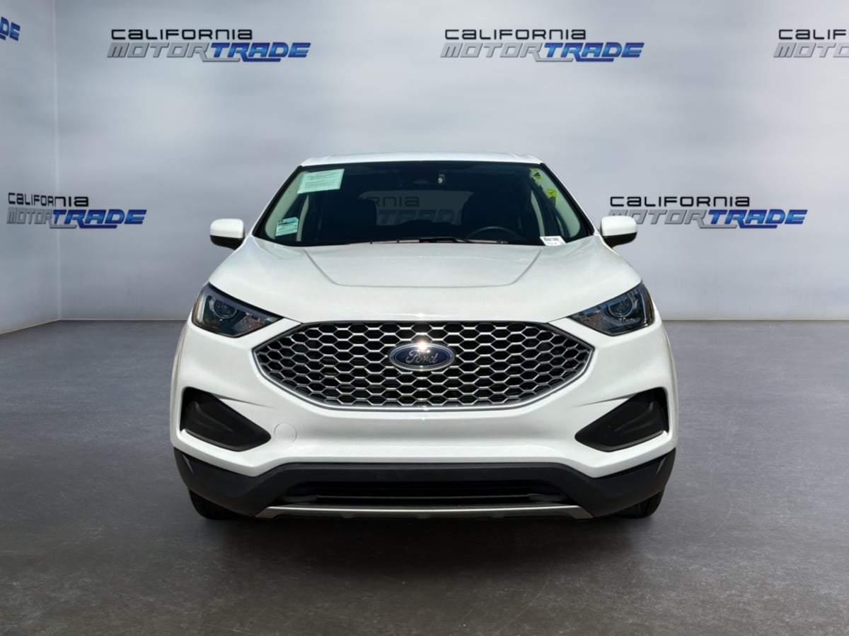 2024 Ford Edge SEL - Photo 2