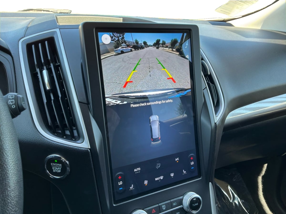 2024 Ford Edge SEL - Photo 13