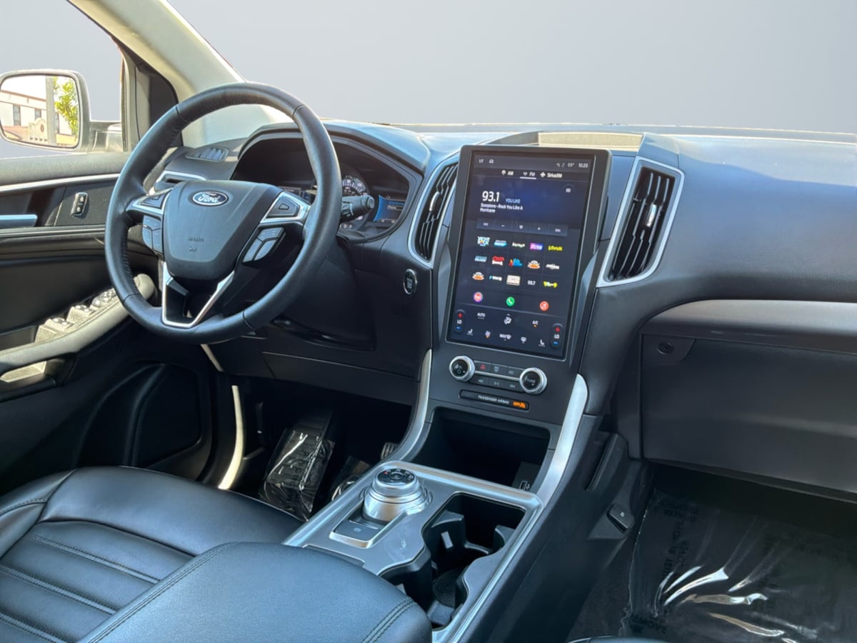 2024 Ford Edge SEL - Photo 14