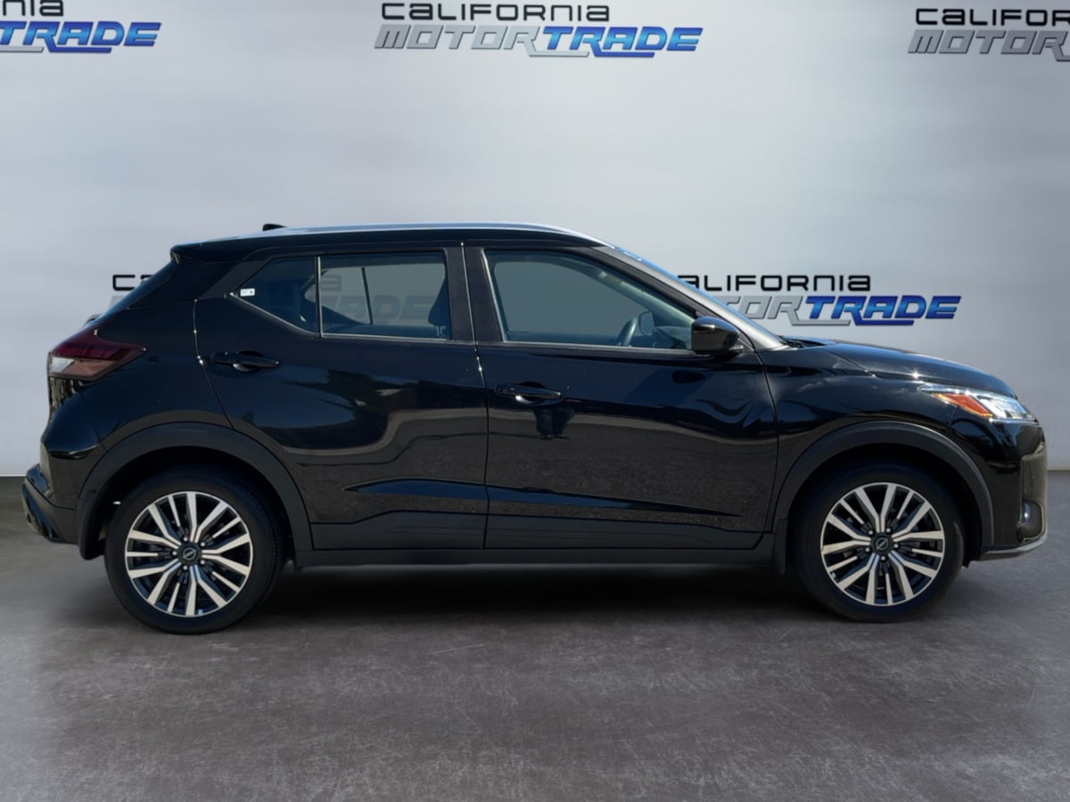 2024 Nissan Kicks SV - Photo 4