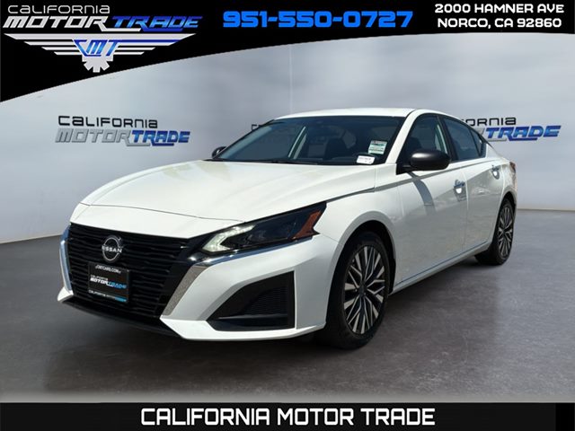 Glacier White 2025 Nissan Altima Sedan Front-Wheel Drive Automatic
