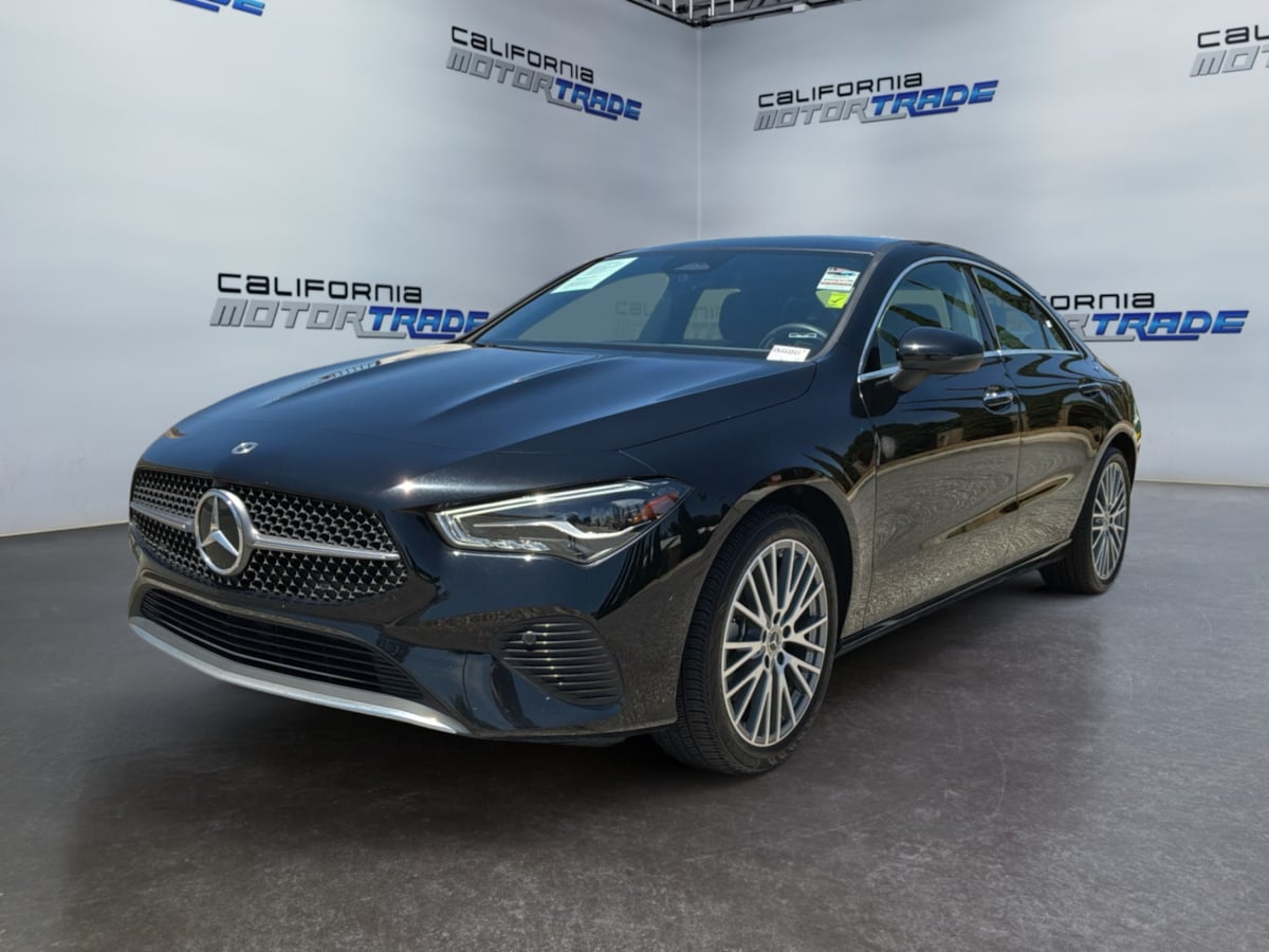 Mercedes-Benz CLA 250 photo 24
