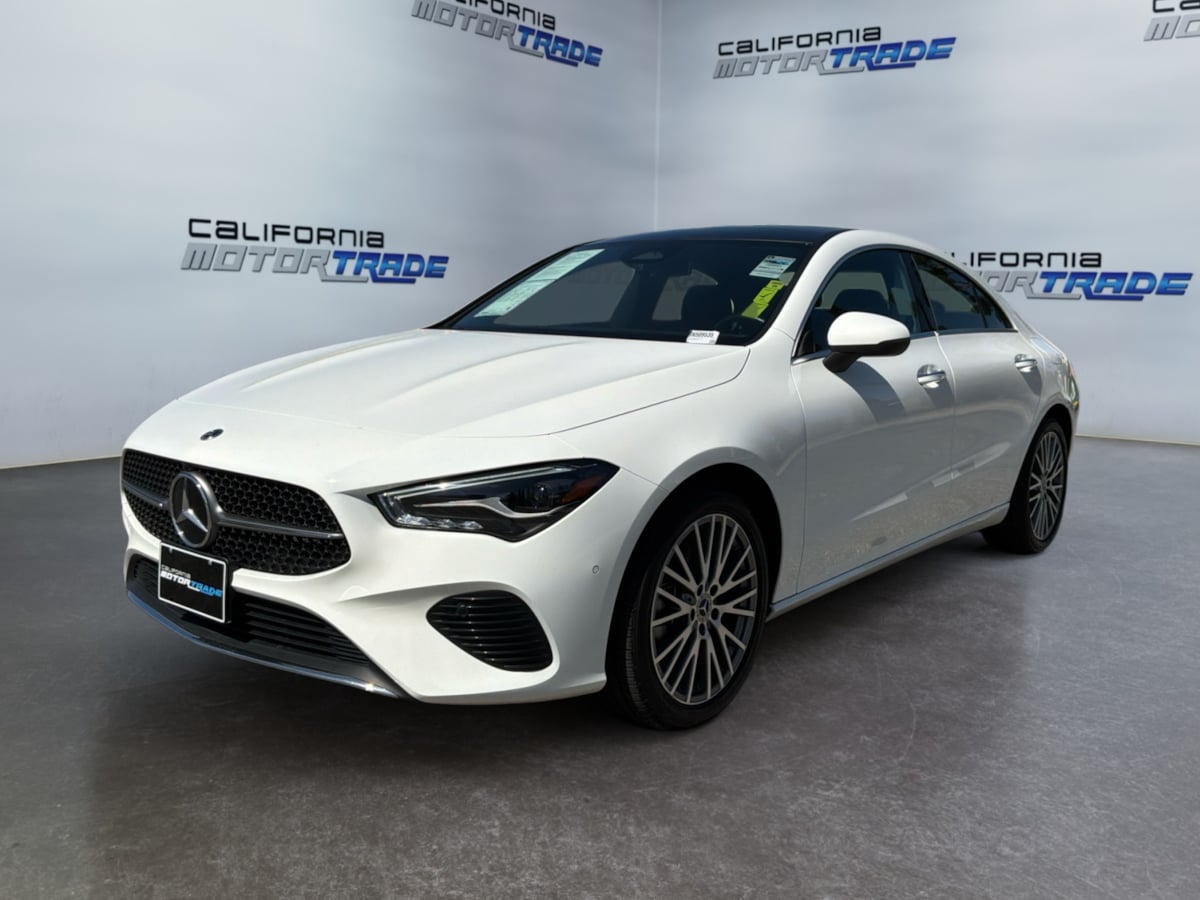 Mercedes-Benz CLA 250 photo 24