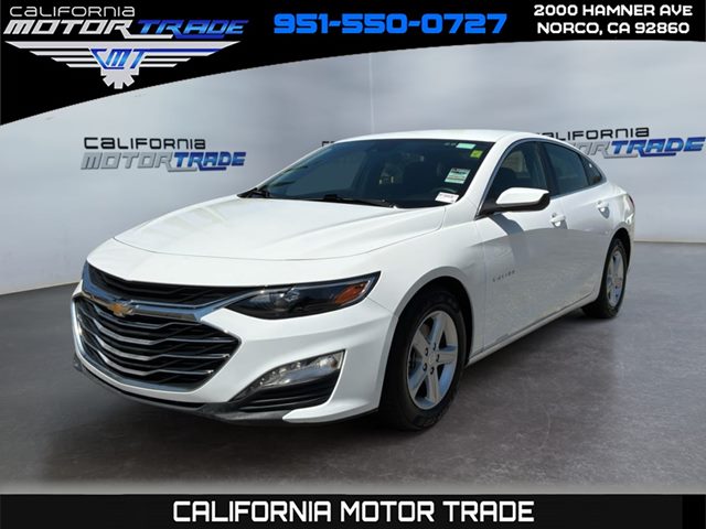 Summit White 2024 Chevrolet Malibu Sedan Front-Wheel Drive Automatic