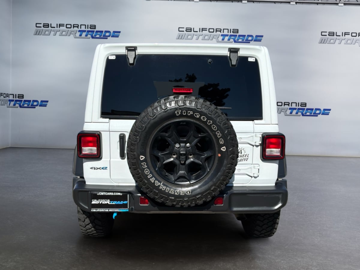 Jeep Wrangler photo 6
