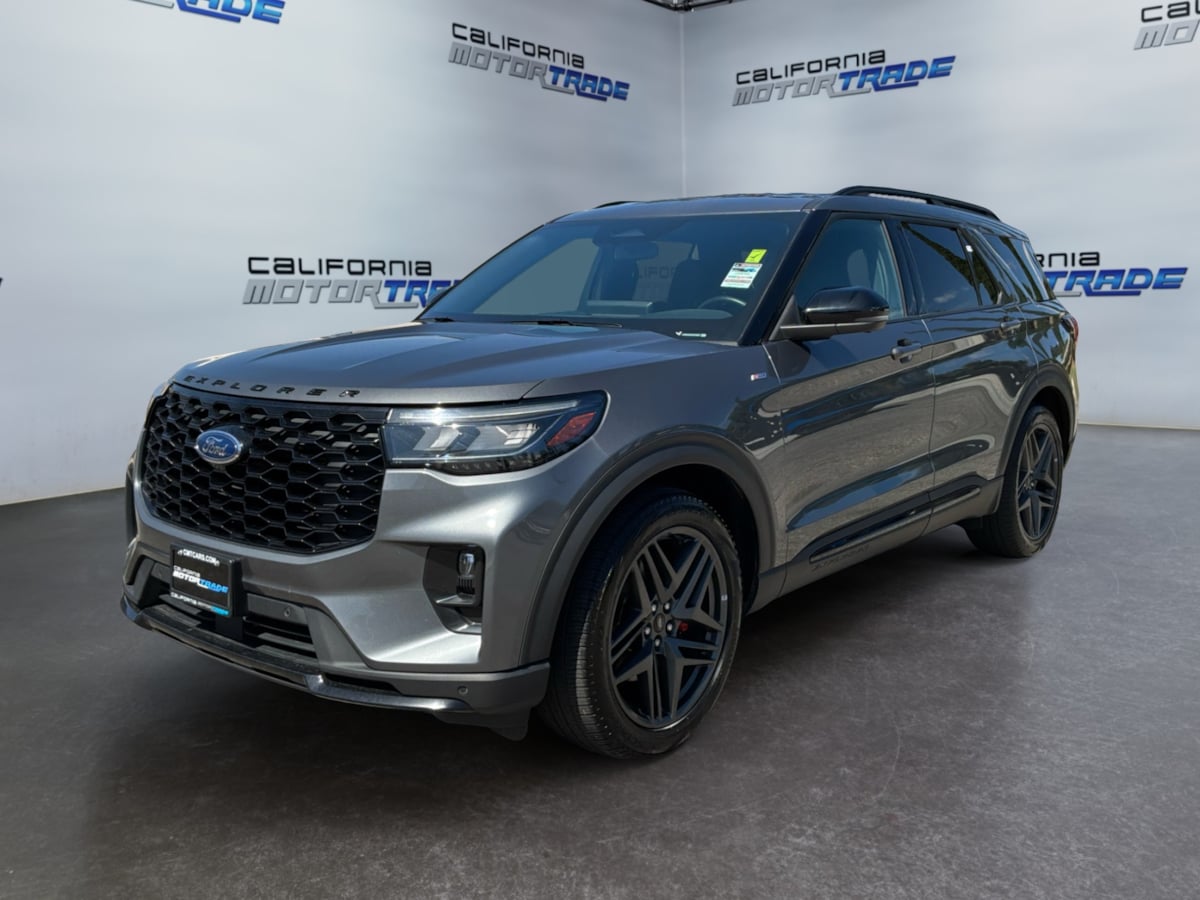 Ford Explorer photo 24