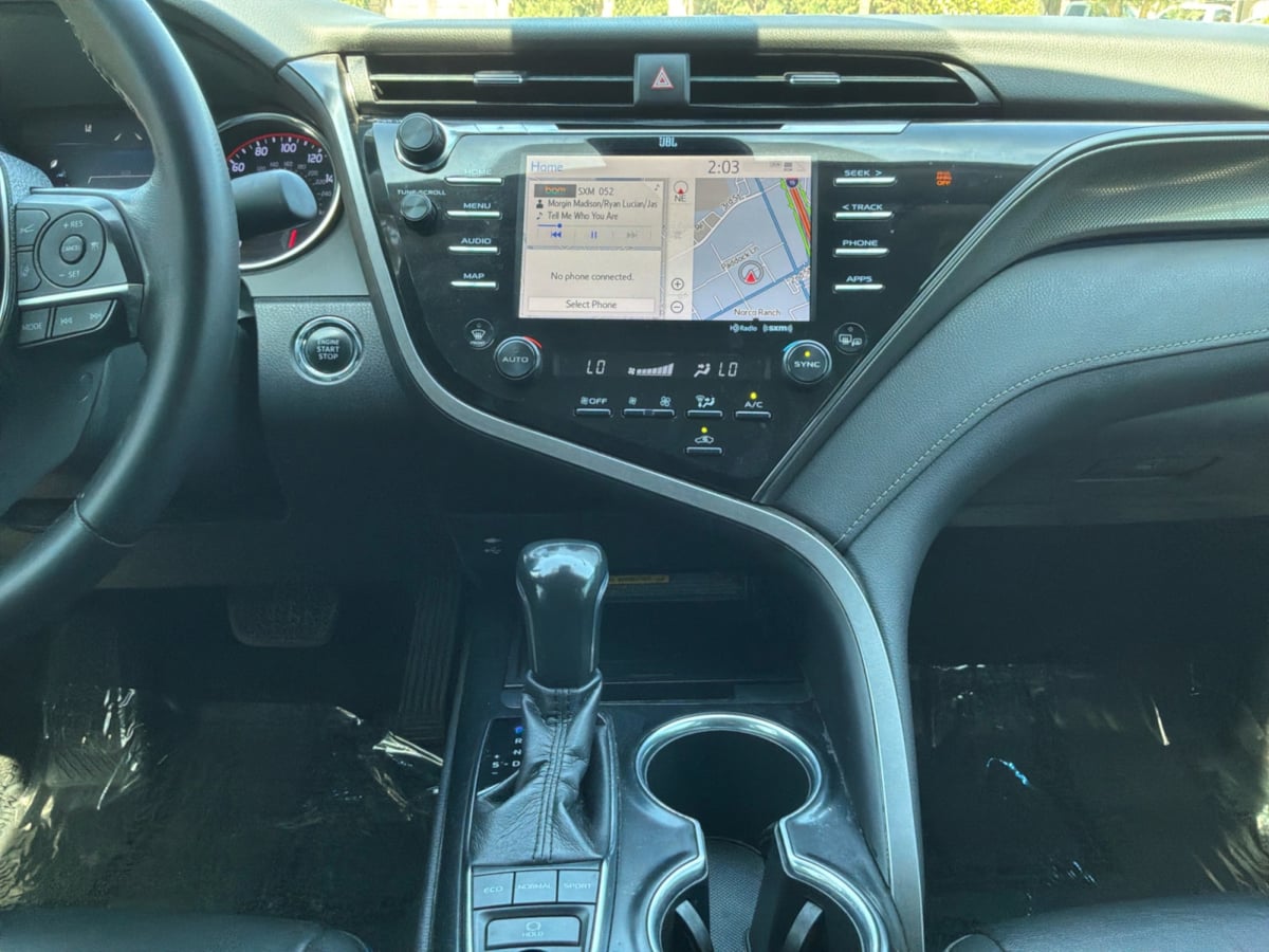 Toyota Camry photo 15